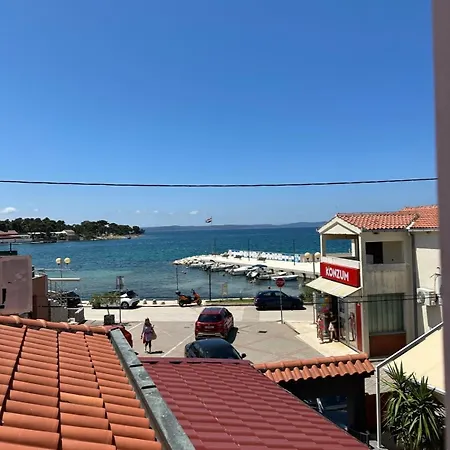 Apartment And Sidro