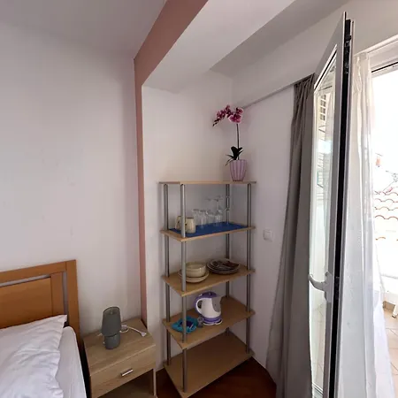 Apartment And Sidro