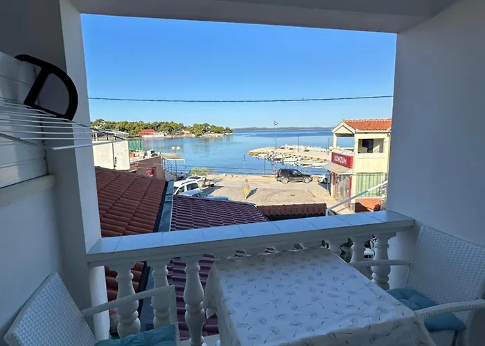 And Sidro * Petrcane